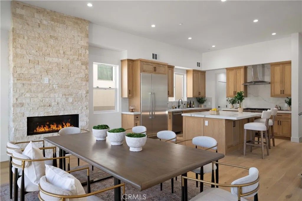 Photo of 902 Green, Redondo Beach, CA 90278 (MLS # SB26062806)