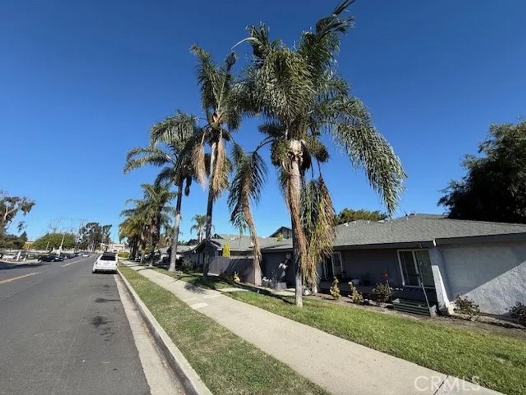Photo of 3458 Thunder Dr, Oceanside, CA 92056 (MLS # CV26044202)