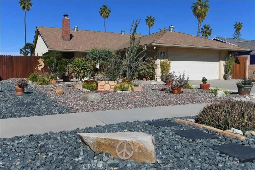 Photo of 9549 Hermitage Ln, Riverside, CA 92503 (MLS # IV25267399)