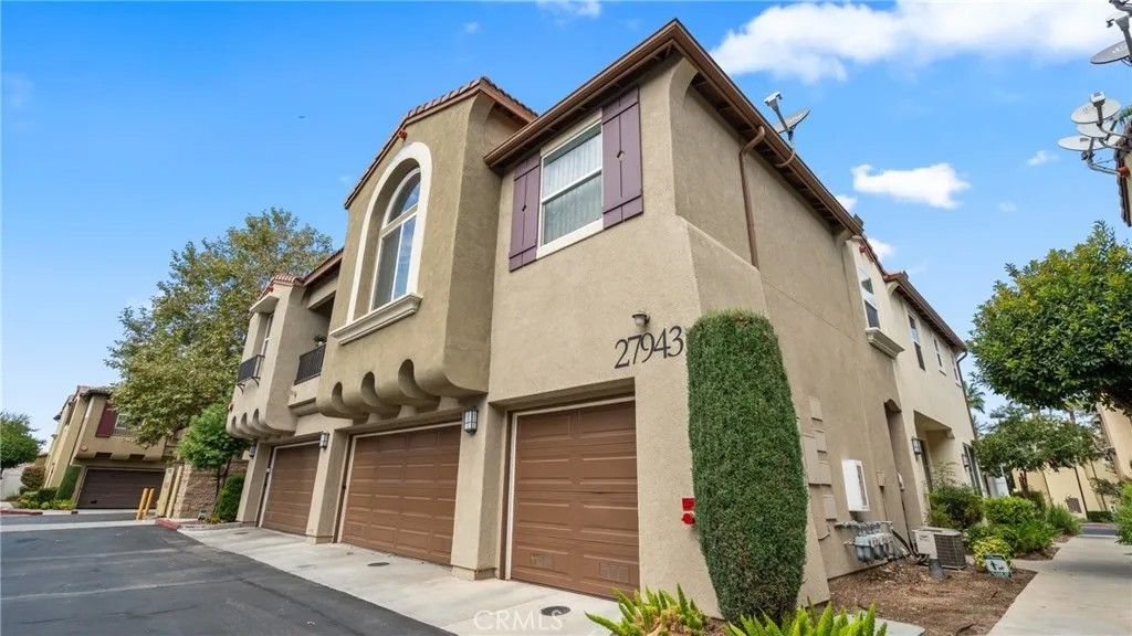 Photo of 27943 Cactus Ave, Moreno Valley, CA 92555 (MLS # SW26095919)