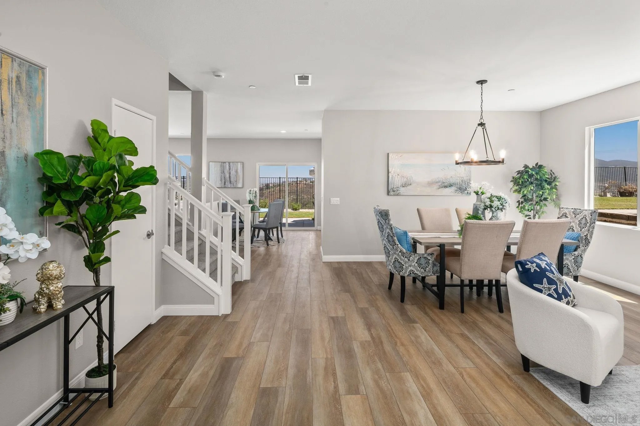 233 Petunia Ct