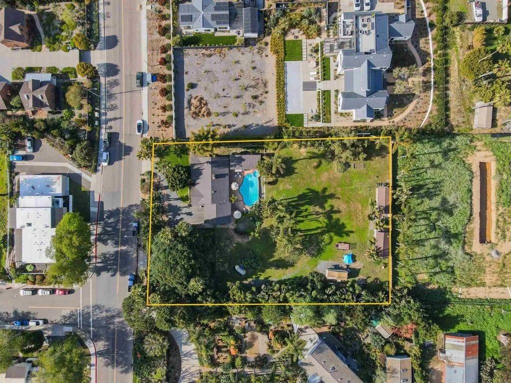 Photo of 1386 Lake Drive, Encinitas, CA 92024 (MLS # NDP2503765)
