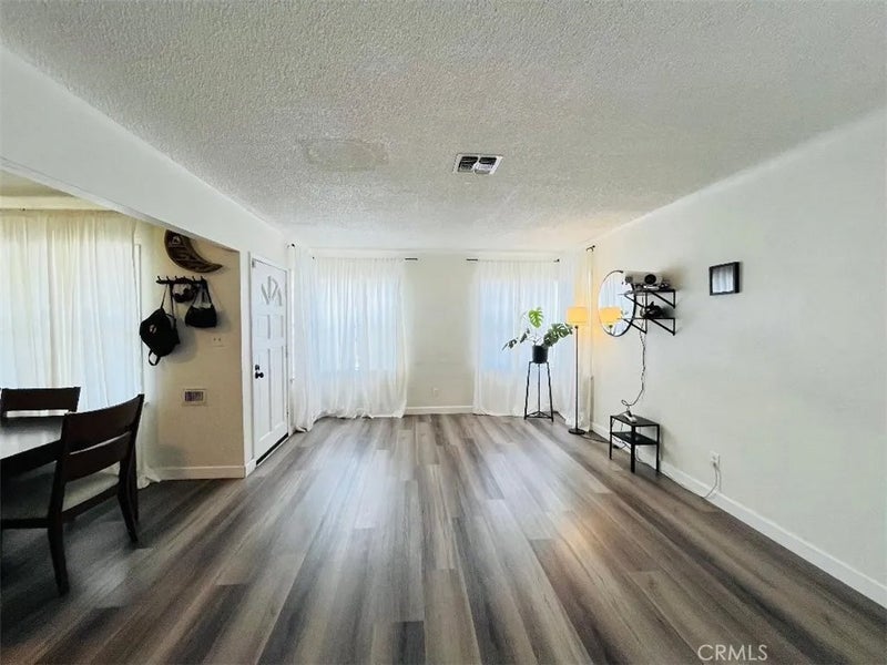 1110 N Pearl