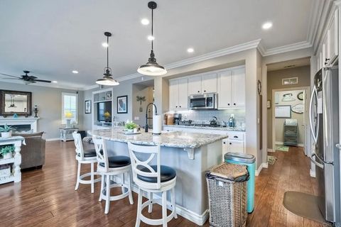 Tiny photo for 40358 Charlesburg Drive, Temecula, CA 92591 (MLS # NDP2510636)