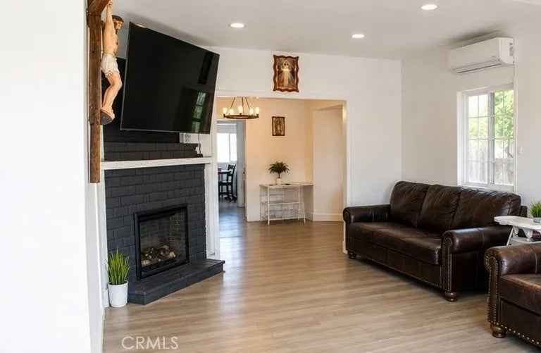 8296 Cypress