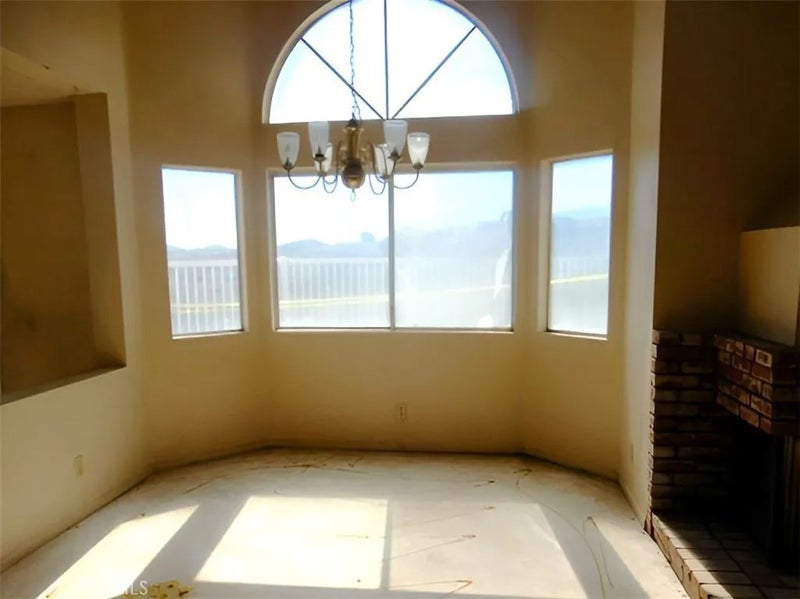 9383 Stone Canyon