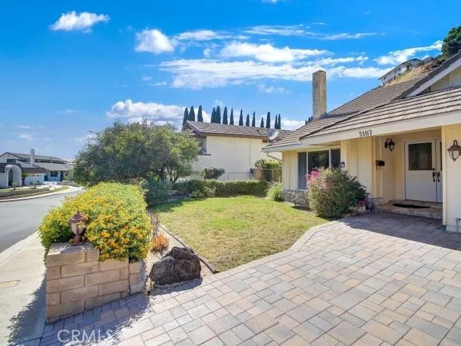 3107 Mesa Verde Drive