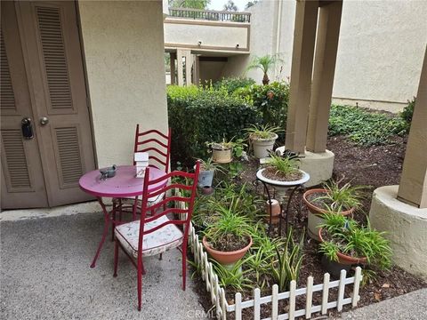 Photo of 27941 Chiclana #81, Mission Viejo, CA 92692 (MLS # OC26044704)