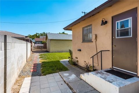 Tiny photo for 315 E Washington Ave, Orange, CA 92866 (MLS # PW25235764)
