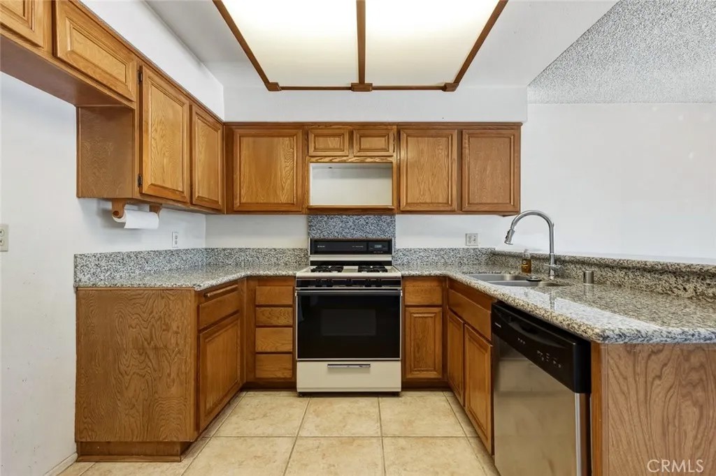 712 Briarwood