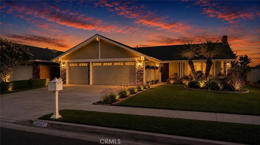 Photo of 24167 Via Vargas Drive, Moreno Valley, CA 92553 (MLS # IV26105981)