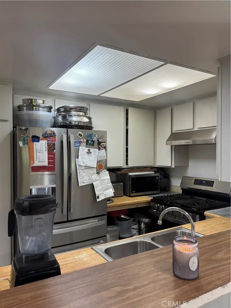 700 W 3rd
