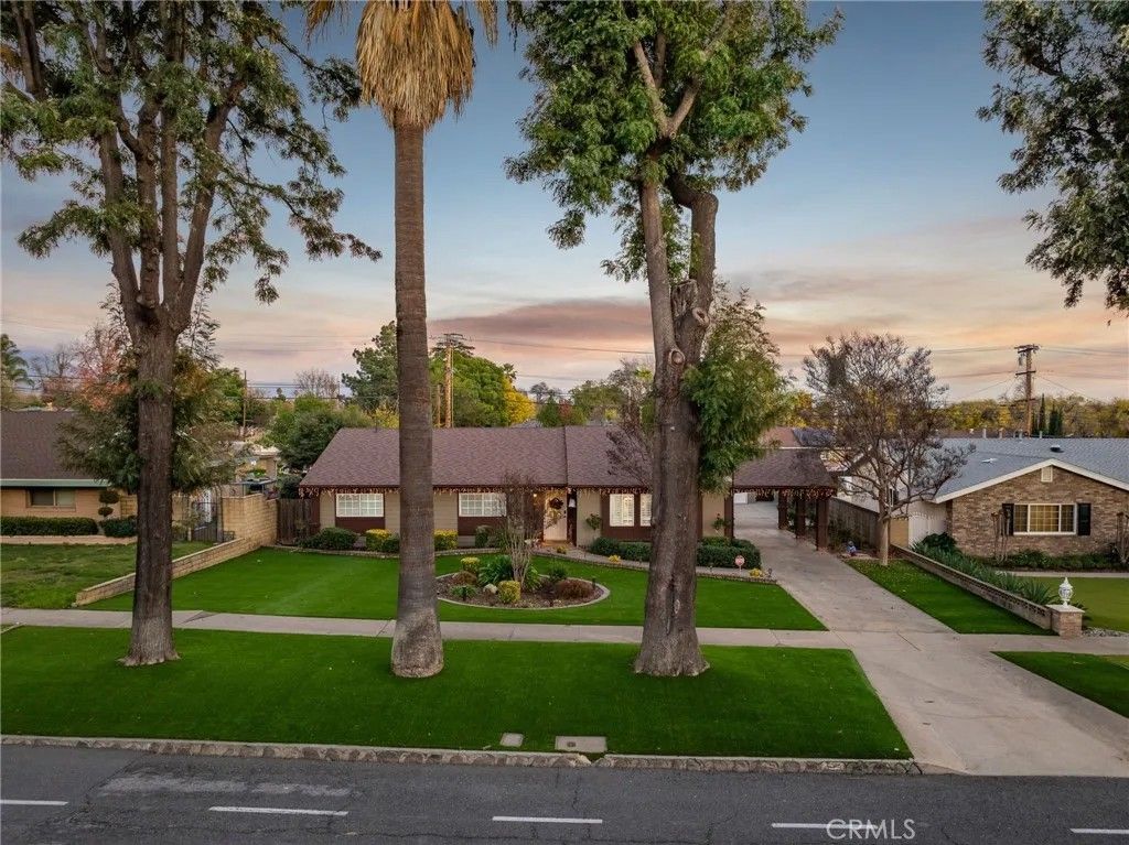 Photo of 1270 N Euclid Ave, Upland, CA 91786 (MLS # CV26008748)