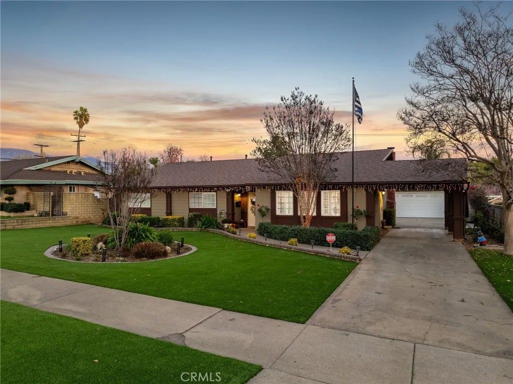 Photo of 1270 N Euclid Ave, Upland, CA 91786 (MLS # CV26008748)