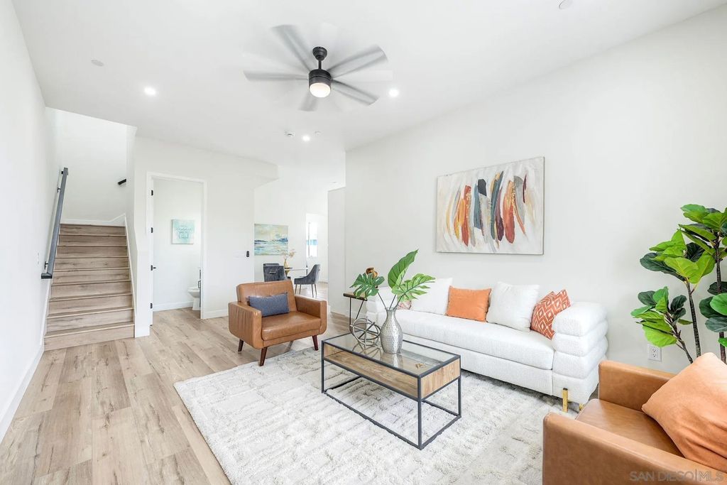 Photo of 962 Florence St, Imperial Beach, CA 91932 (MLS # 260004110)