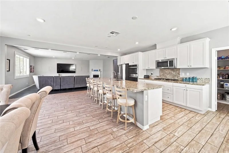 26165 Plumcot Drive