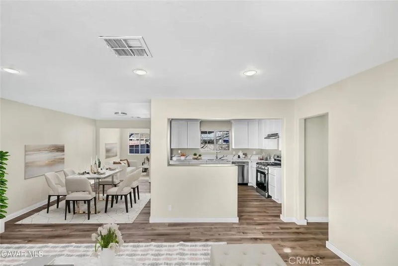 45503 11th Street West