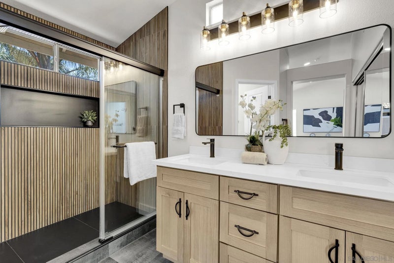 11138 Ivy Hill Drive