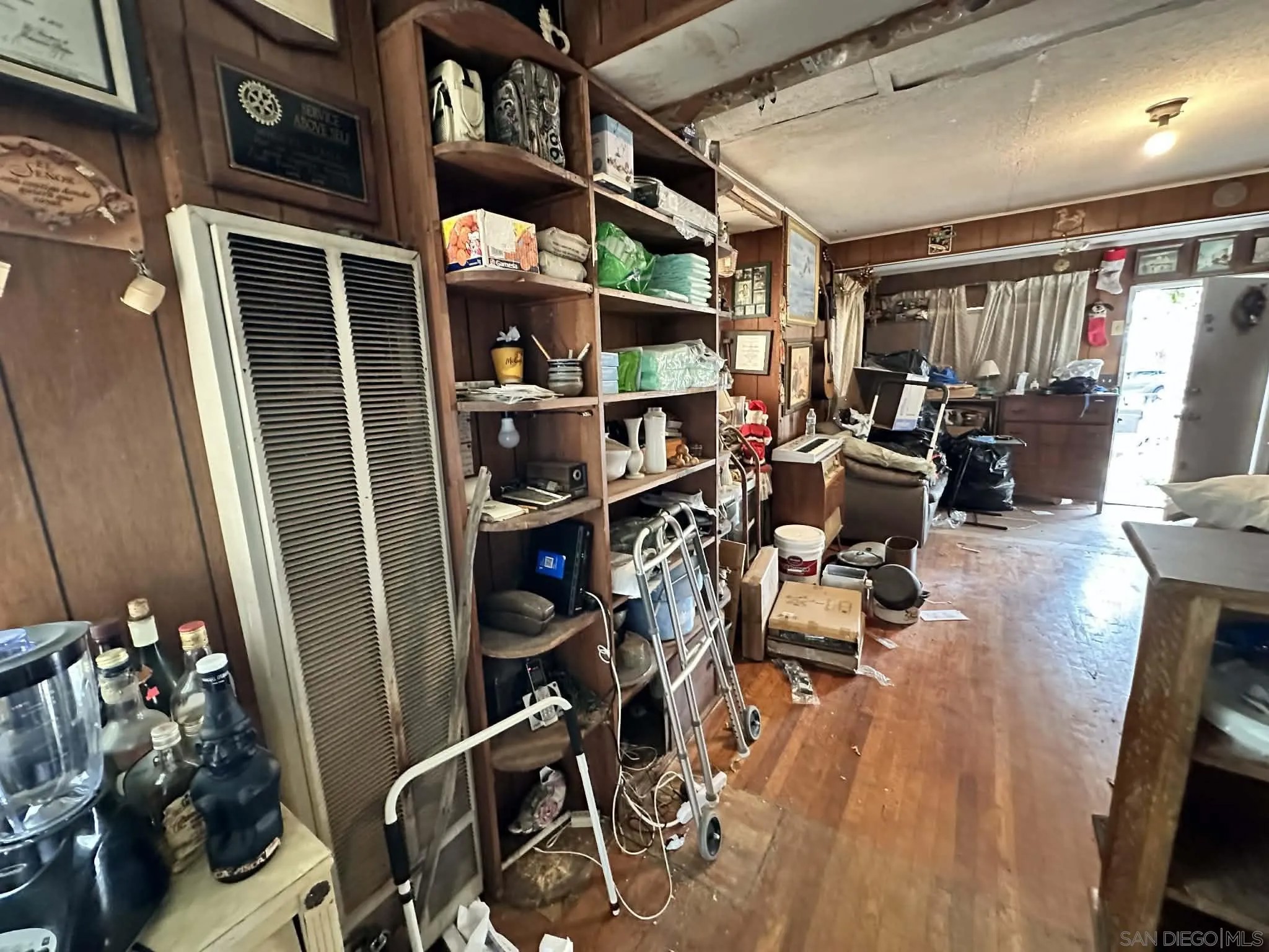 3549-51 42nd St