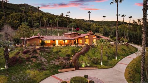 Photo of 1951 Cloverdale Rd, Escondido, CA 92027 (MLS # 260006397)