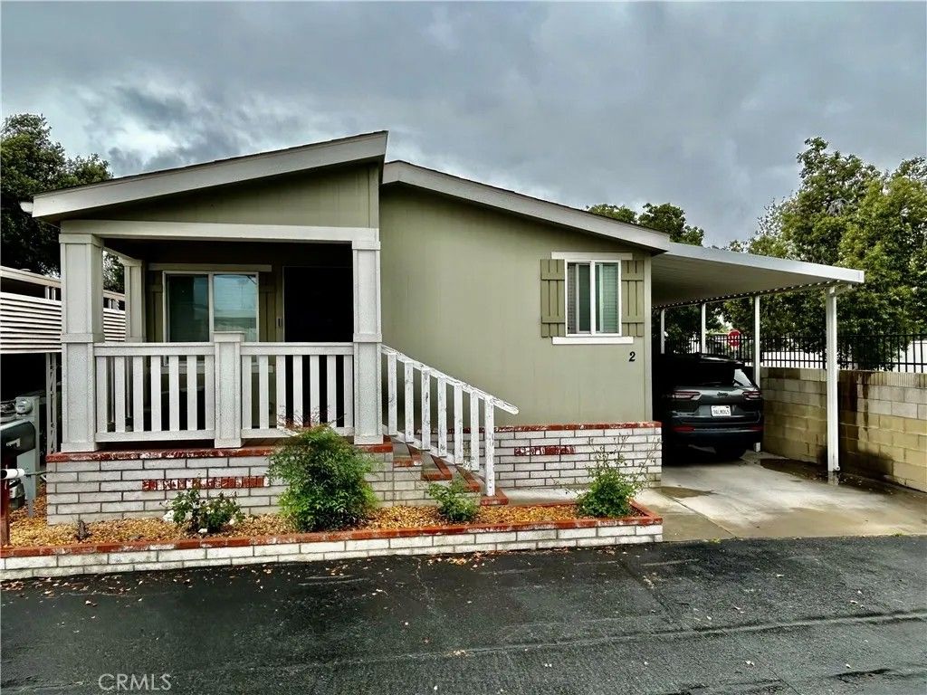 Photo of 675 W Oakland Ave #G2, Hemet, CA 92543 (MLS # SW26079725)