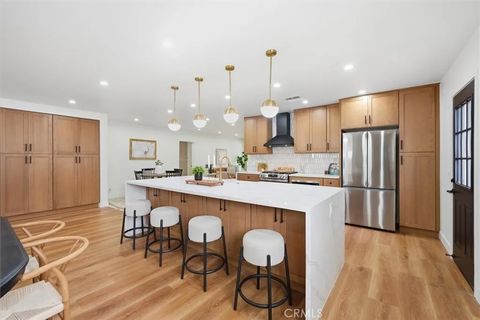 Photo of 4806 Canehill AVE, Lakewood, CA 90713 (MLS # SB26082385)