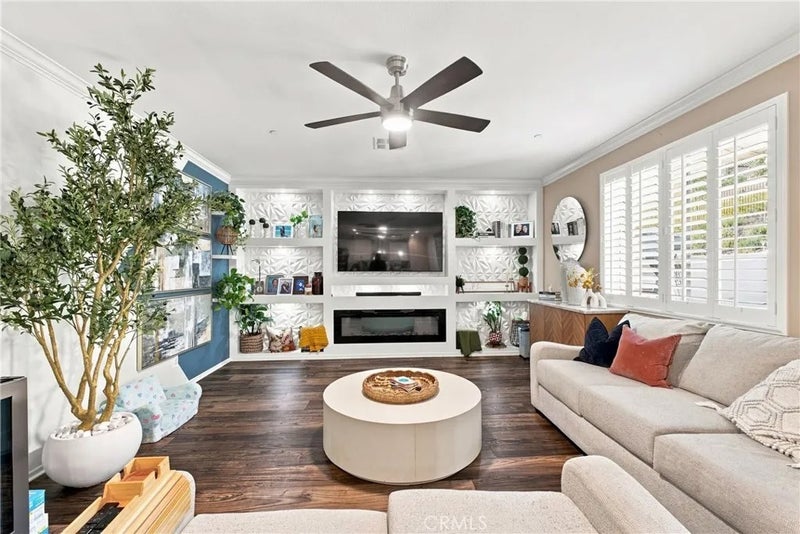 11698 Starlily Court