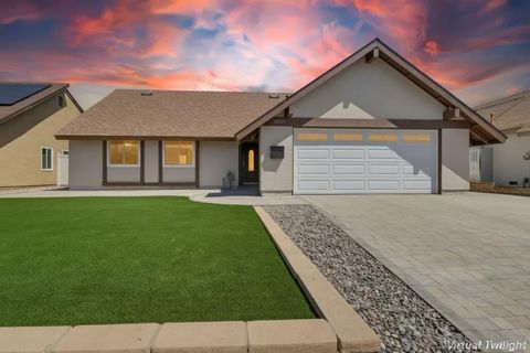 Photo of 10459 Santana Street, Santee, CA 92071 (MLS # 260009589)