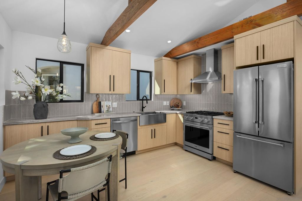 Photo of 434 - 436 Bonair St, La Jolla, CA 92037 (MLS # 260007810)