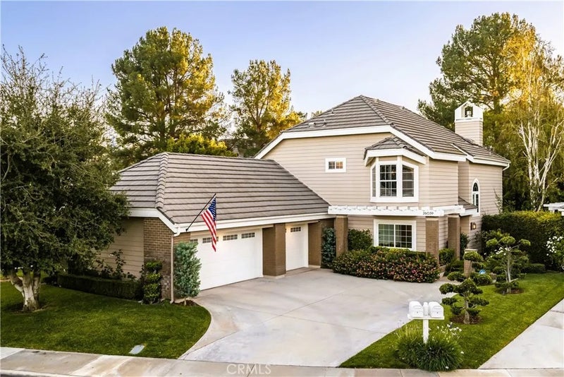 26039 Lucerne Court