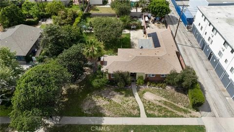 Photo of 6339 Cleon Street, North Hollywood, CA 91606 (MLS # SR26055084)
