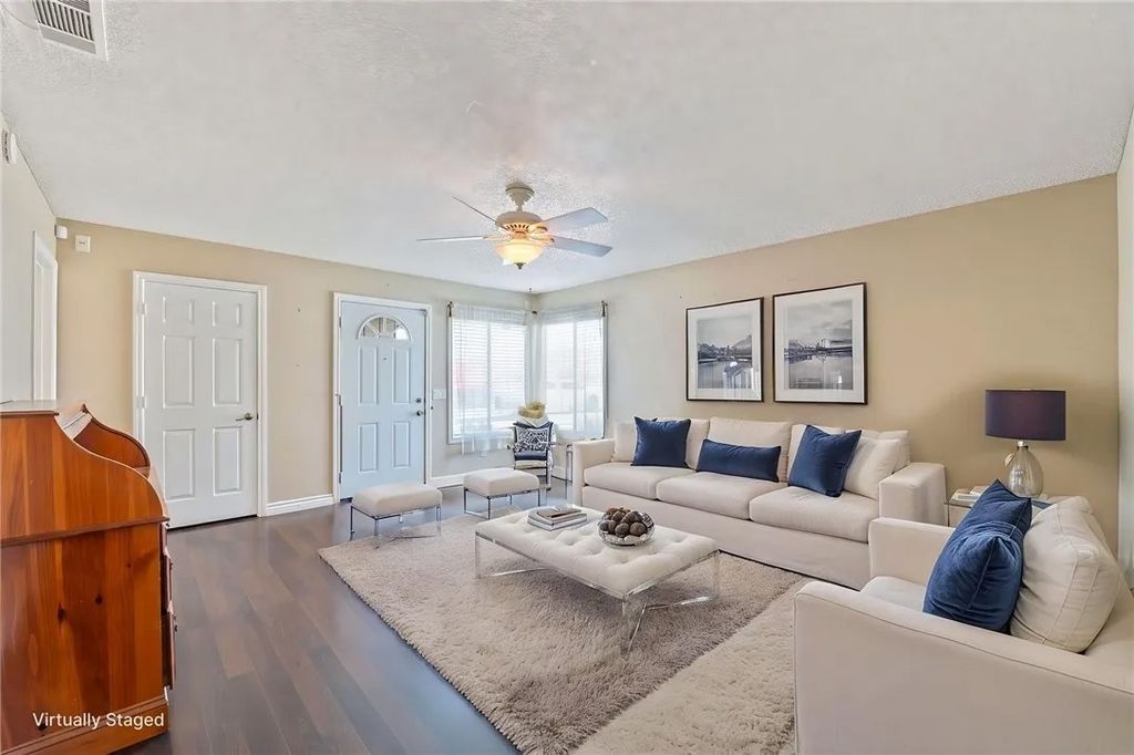 Photo of 591 Palm Ave, San Jacinto, CA 92582 (MLS # SW26033335)