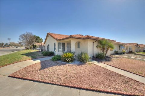 Photo of 591 Palm Ave, San Jacinto, CA 92582 (MLS # SW26033335)