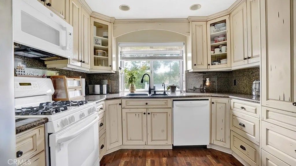 Photo of 23322 Caminito Los Pocitos #128, Laguna Hills, CA 92653 (MLS # OC26067814)