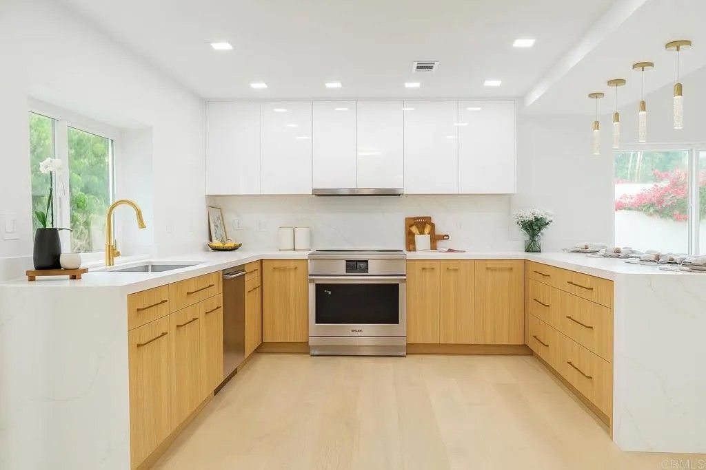 Photo of 407 Via Ultimo, Encinitas, CA 92024 (MLS # NDP2508215)