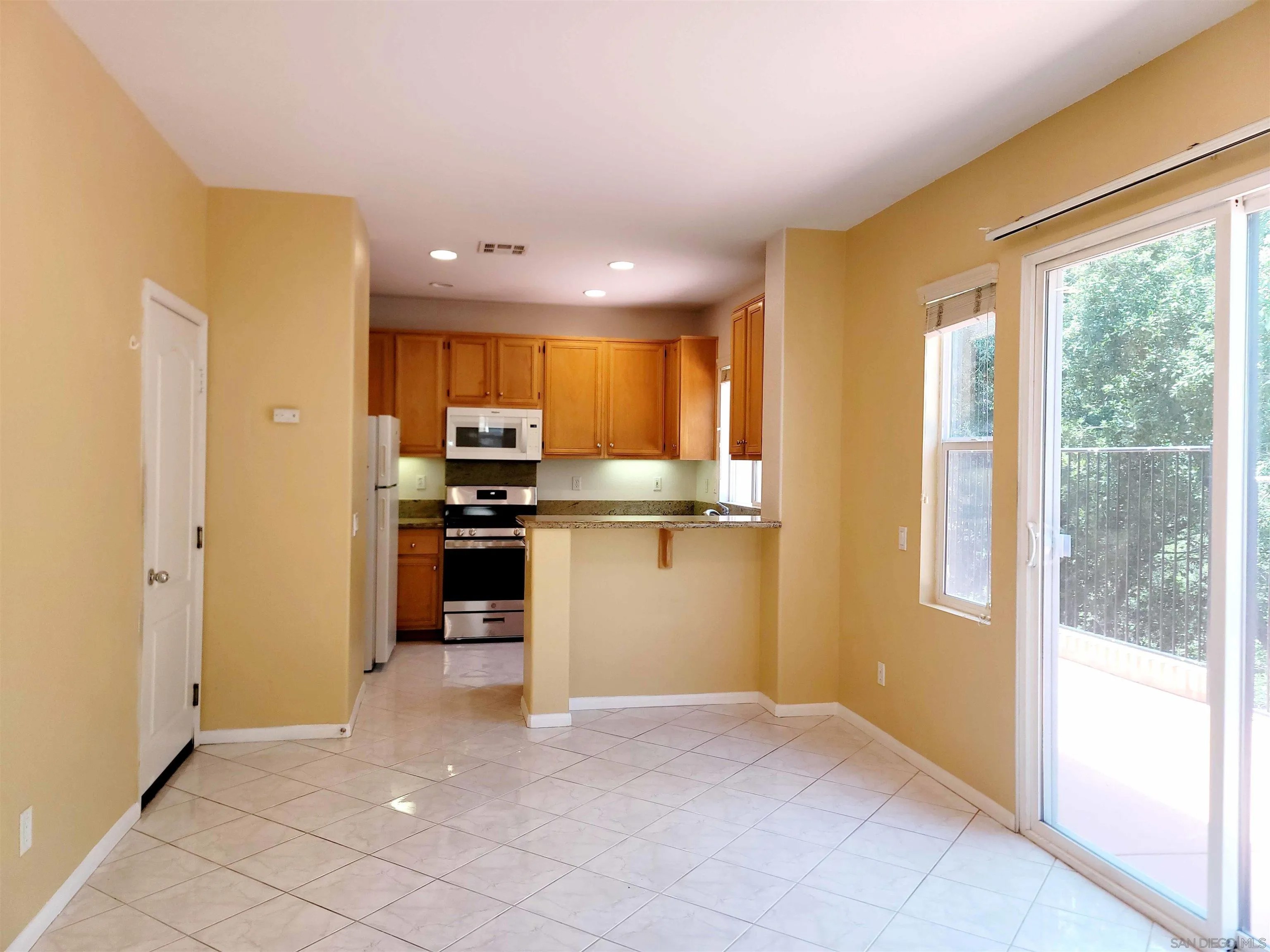 4101 Arroyo Way