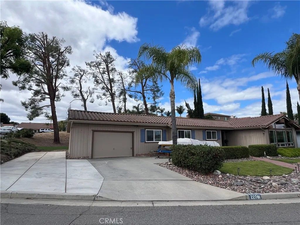 Photo of 22781 Running Rabbit Court, Canyon Lake, CA 92587 (MLS # SW26117298)