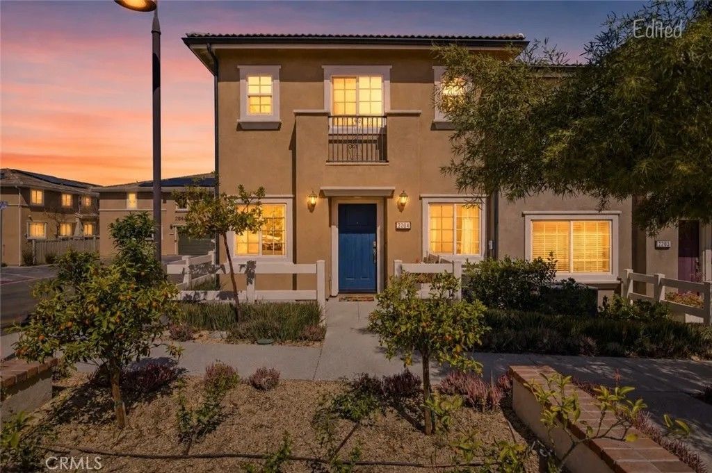 Photo of 35741 Starling Ave #2204, Murrieta, CA 92563 (MLS # SW26058021)