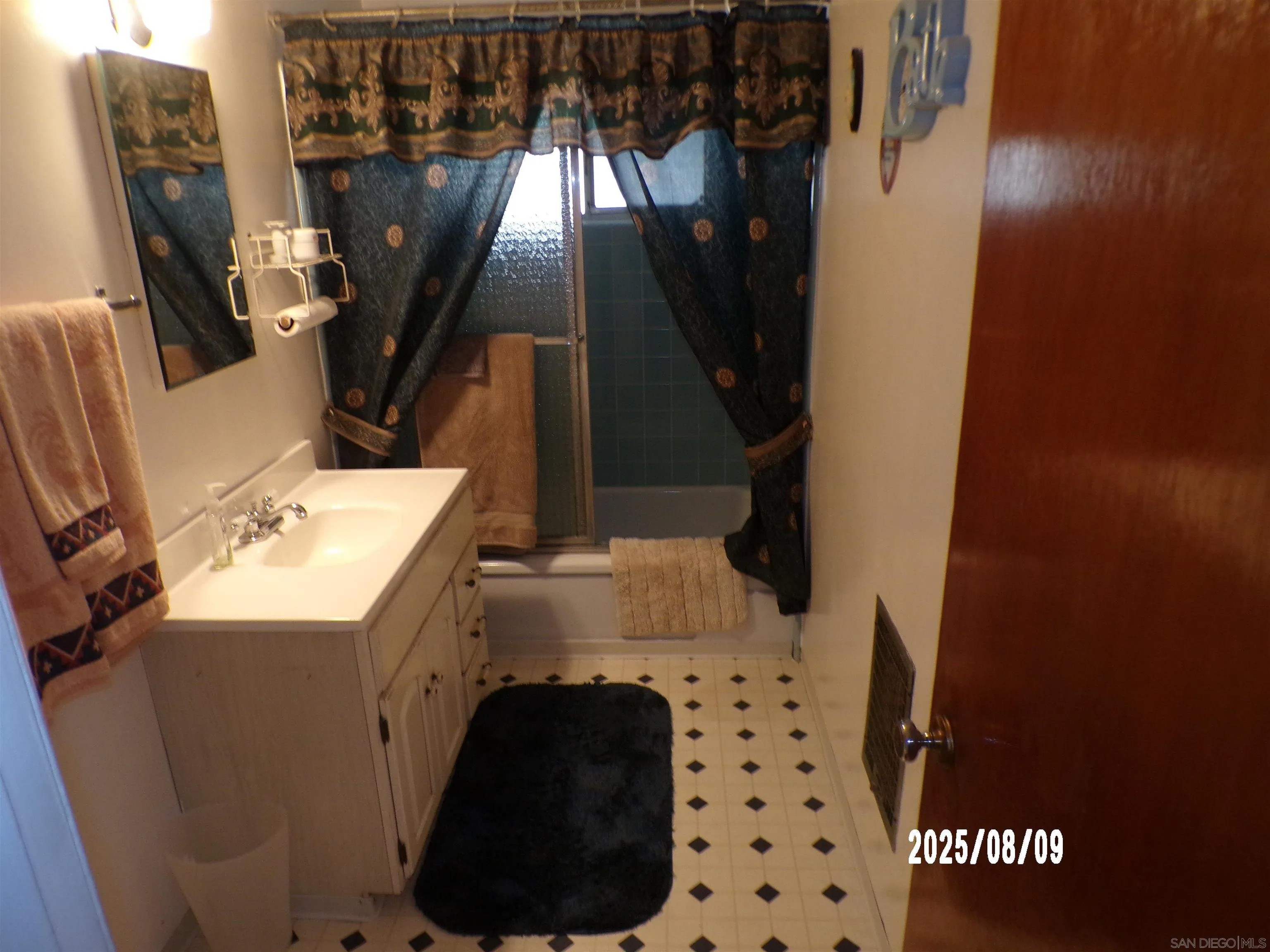 4946 DAFTER PLACE