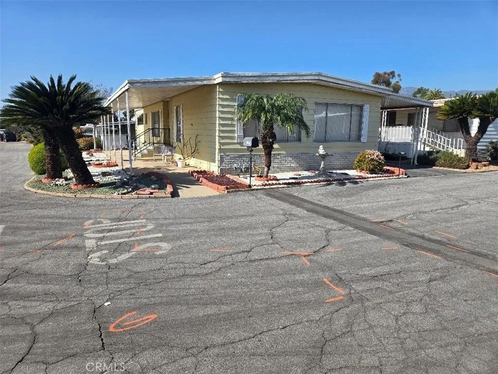 Photo of 840 E Foothill Blvd #164, Azusa, CA 91702 (MLS # CV26021854)