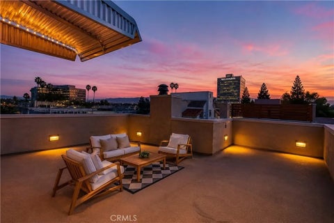 Property photo of 10929 Landale 4, Toluca Lake, CA 91602