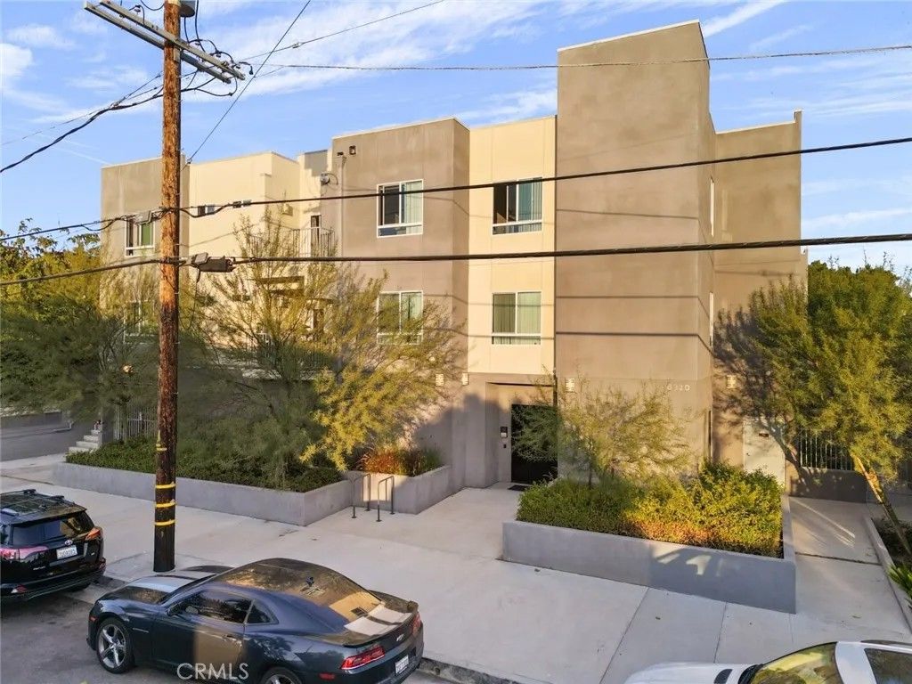 Photo of 6320 Beck Avenue, North Hollywood, CA 91606 (MLS # GD26007748)