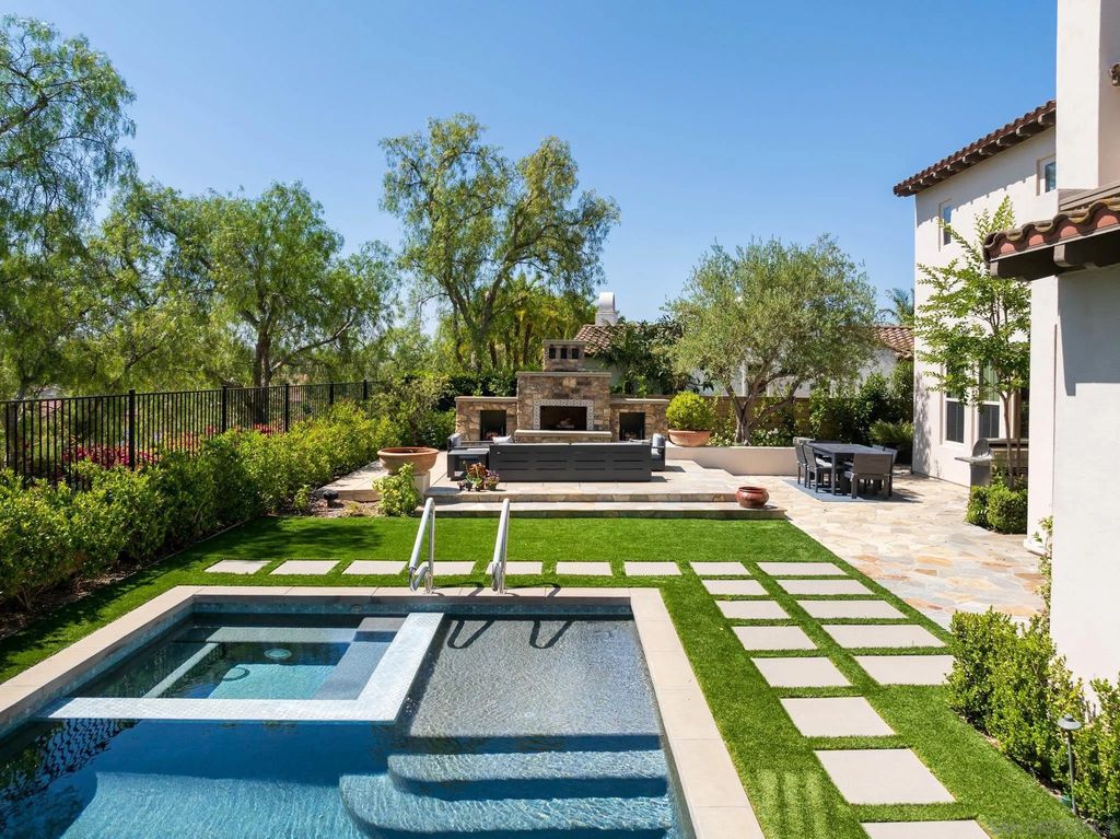 Photo of 7425 Rancho Cabrillo Trail, San Diego, CA 92127 (MLS # 260004726)