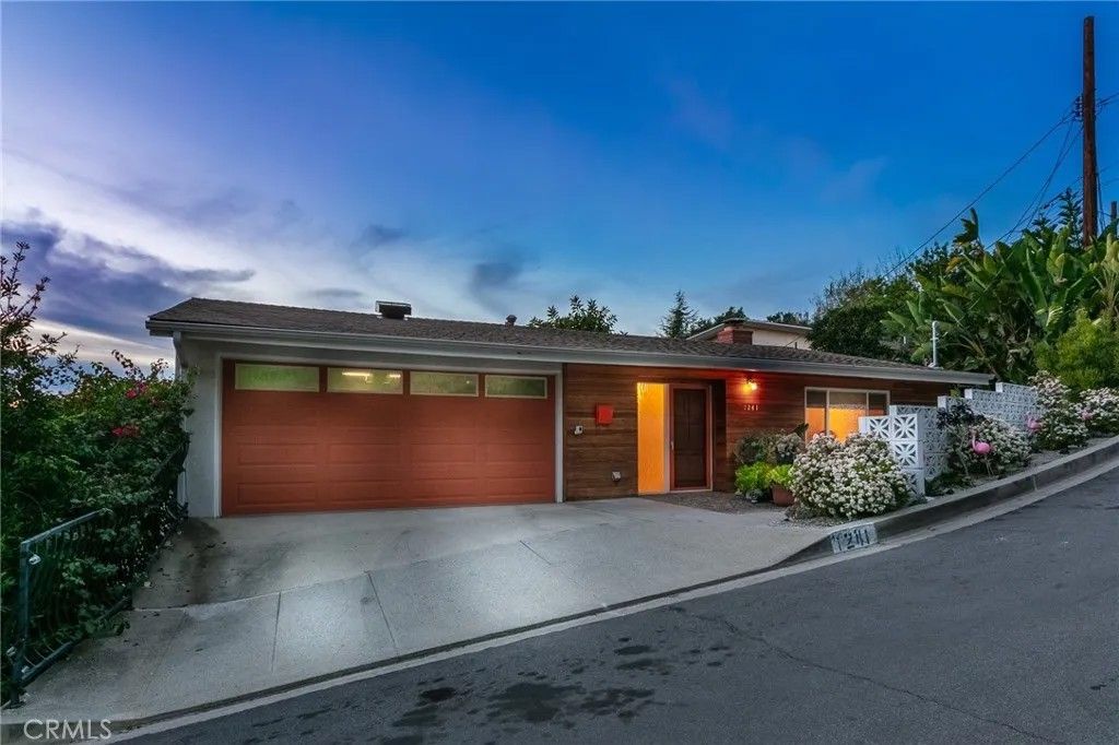 Photo of 1241 Corona Drive, Glendale, CA 91205 (MLS # AR26018366)