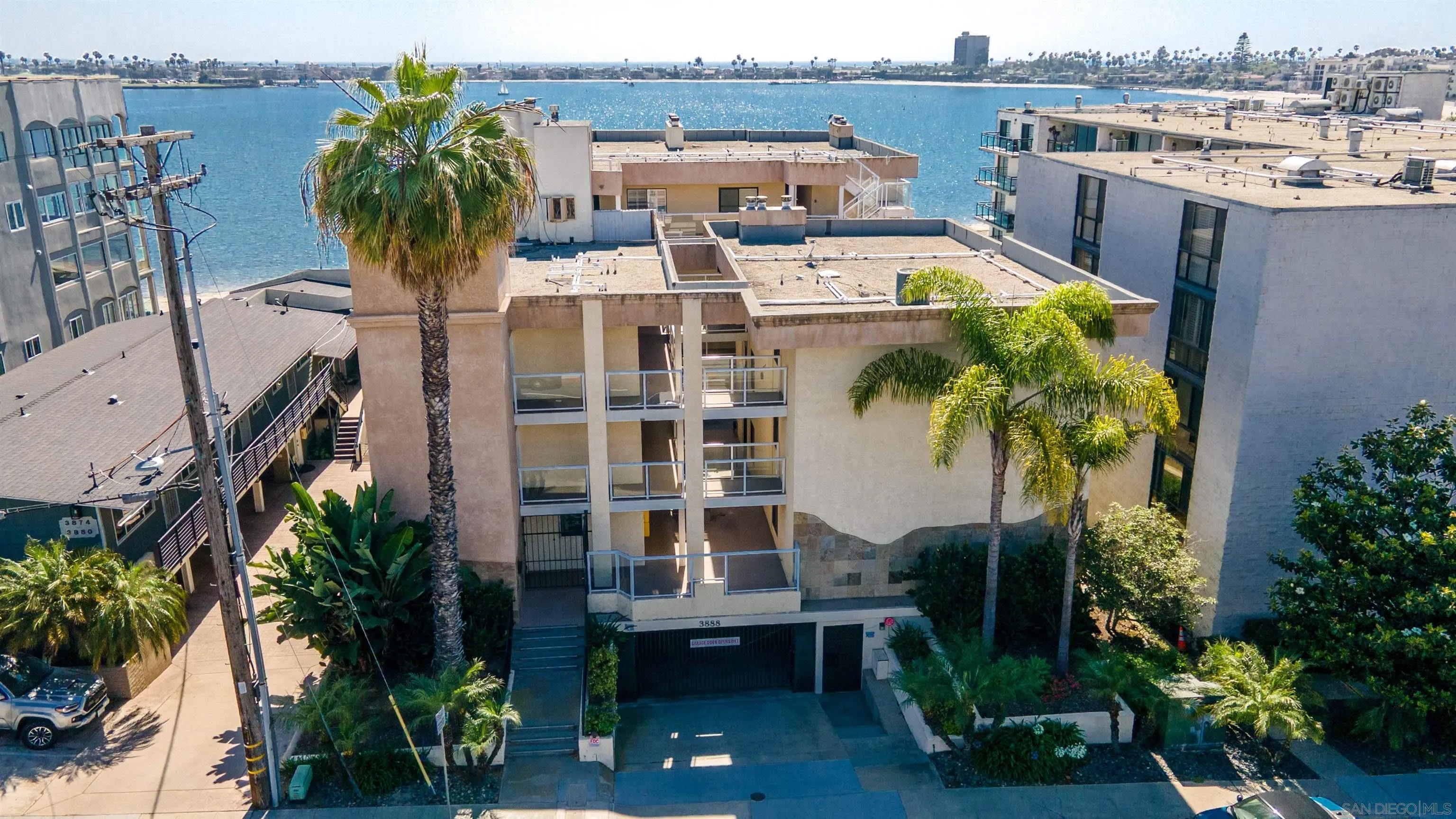 3888 Riviera Drive 202