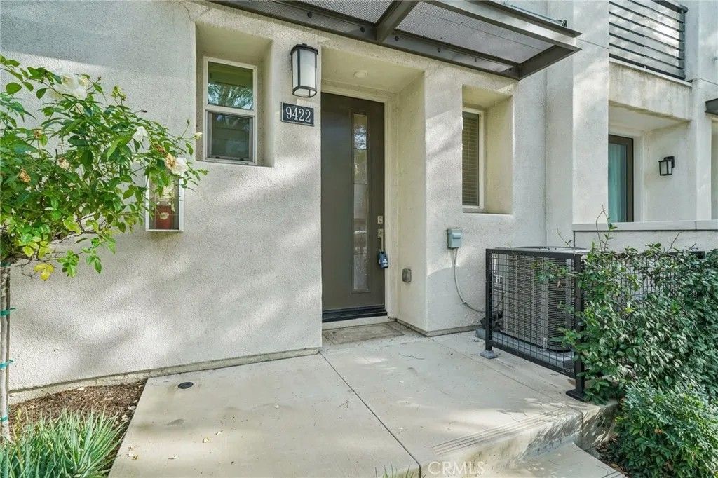 Photo of 9422 Shade Pl, Rancho Cucamonga, CA 91730 (MLS # DW26008100)