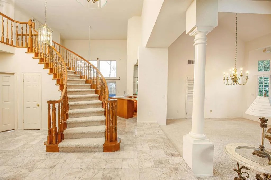 1931 Bordeaux Terrace