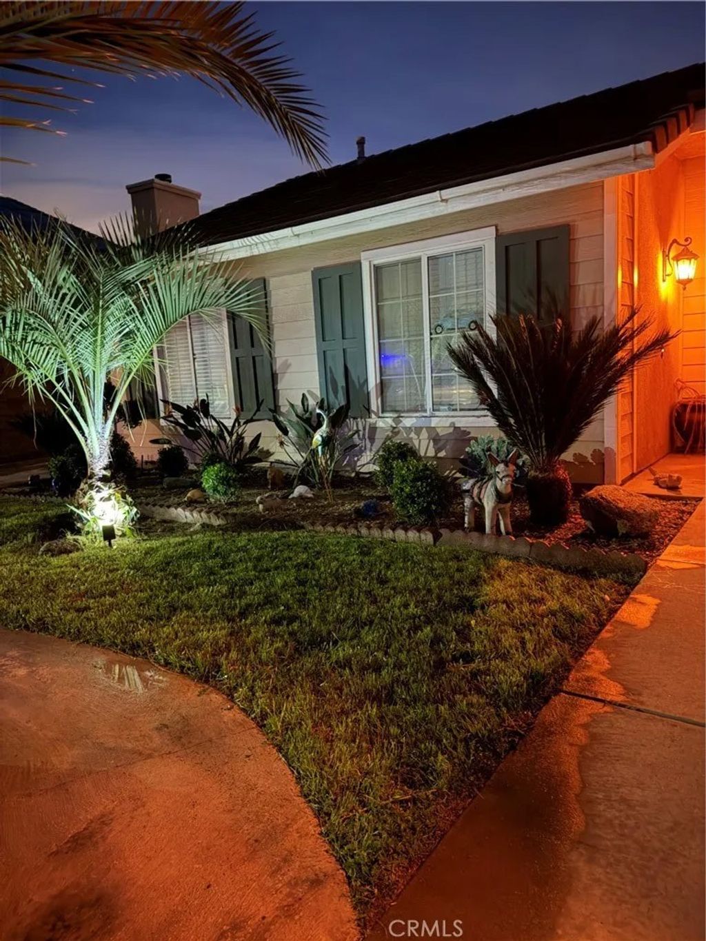 Photo of 935 Cirrus Way, San Jacinto, CA 92582 (MLS # DW26065721)