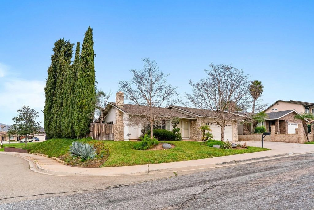Photo of 1460 Brook Rd, San Marcos, CA 92069 (MLS # 260002008)