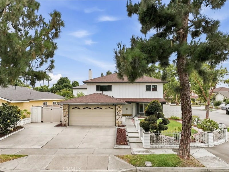 17331 Barnhill